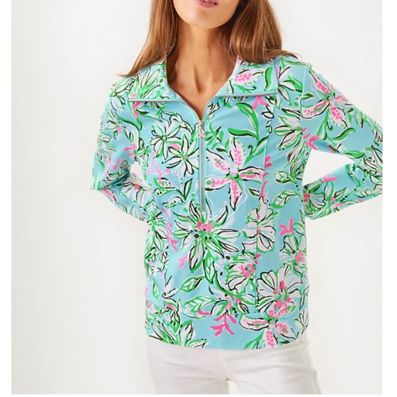 Lilly Pulitzer UPF 50+ Eleni Pullover. Size: XXL Color: Multi Sun Of A Bun - New - Picture 1 of 2